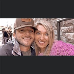 Meet your Posher, Derrick